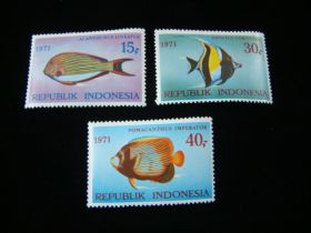 Indonesia Scott #810-812 Set Mint Never Hinged