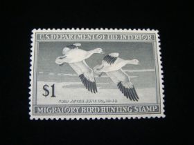U.S. Scott #RW14 Mint Never Hinged Snow Geese