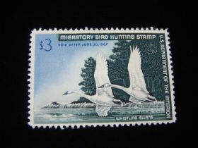 U.S. Scott #RW33 Mint Never Hinged Whistling Swans