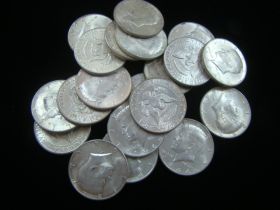 Roll of 20 Kennedy 90% Silver Half Dollars $10 Face Value Free Shipping