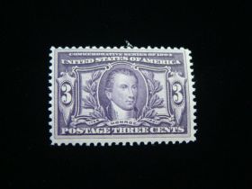 U.S. Scott #325 Mint Never Hinged James Monroe